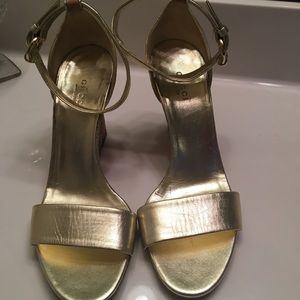 Authentic Gucci Wedges